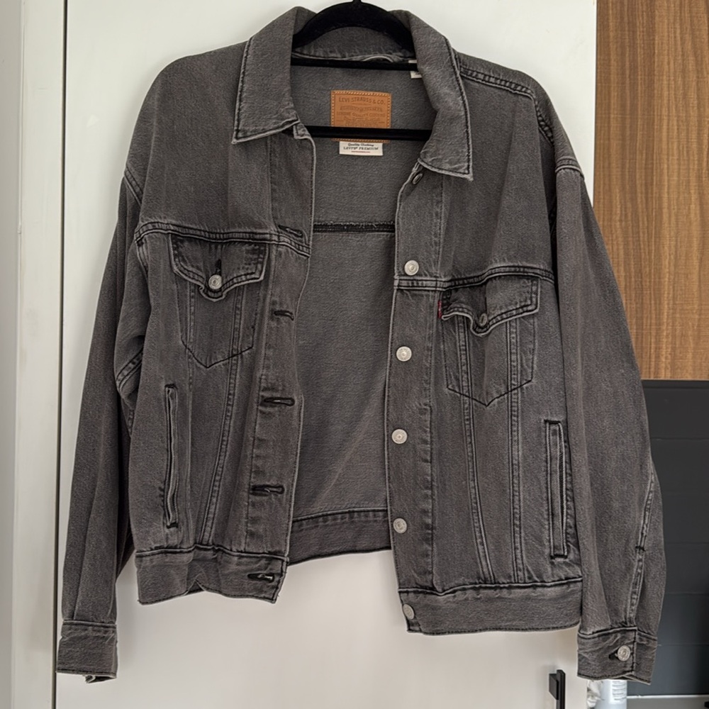 Levi’s grey denim jacket